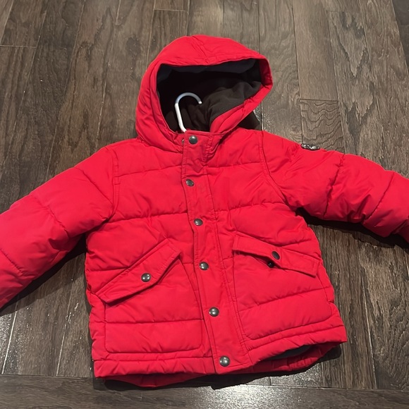 Baby gap 3T puffer coat - Picture 3 of 5